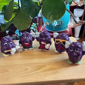 RARE Vintage 1980s Ceramic California Raisins Set of 5 - 3” Hand-Painted